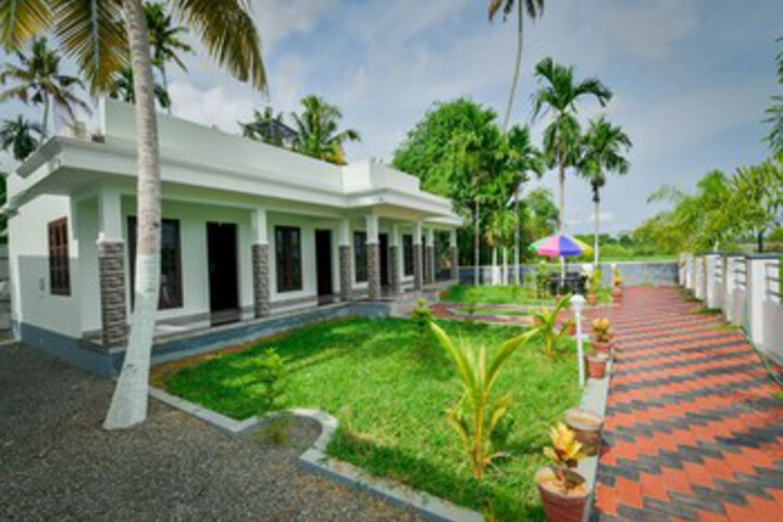 OYO 14604 Green View Residency