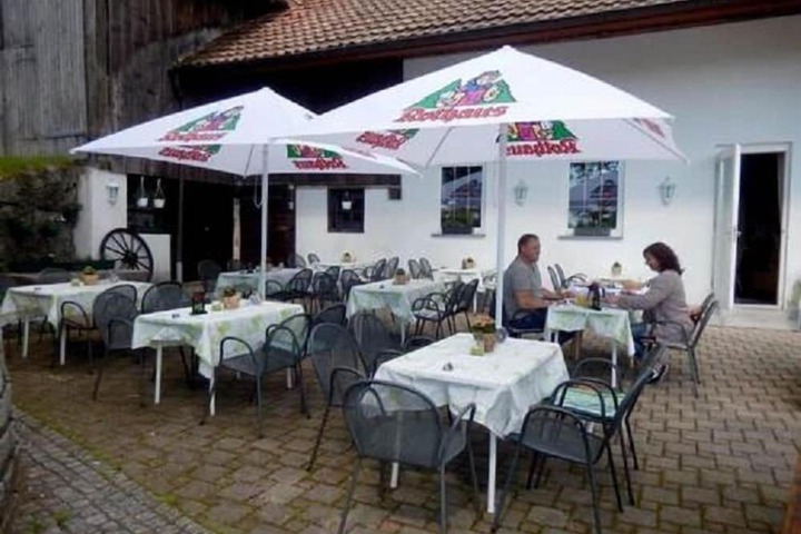 Dining Photos