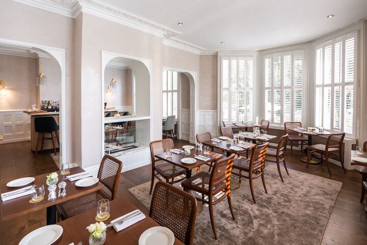 Dining 70 of 152