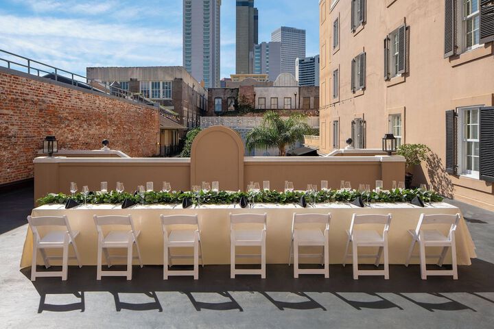 Ballroom/Hall 67 of 77