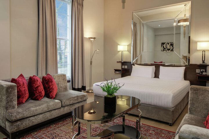 Room 43 of 130