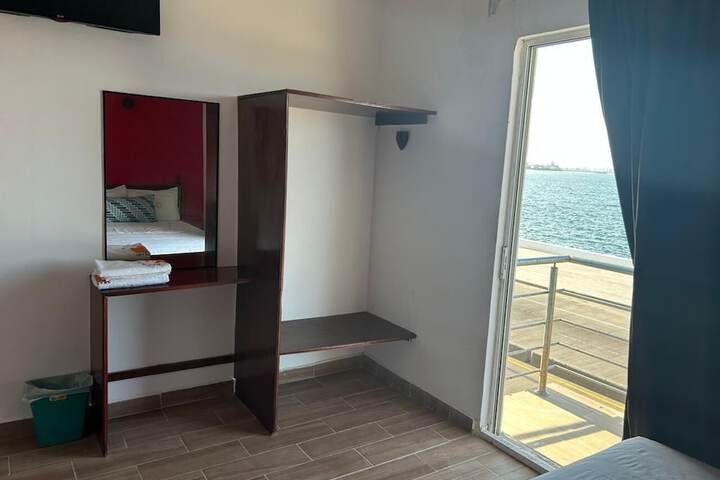 Room 8 of 26