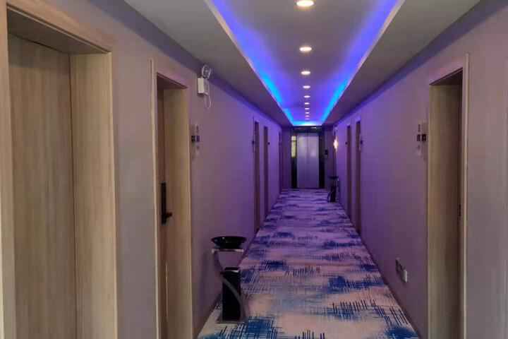 Hotel Interior 15 of 18