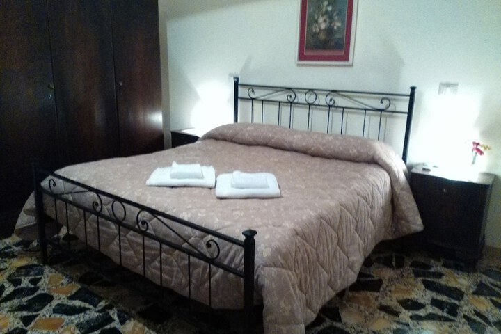 Room 8 of 61