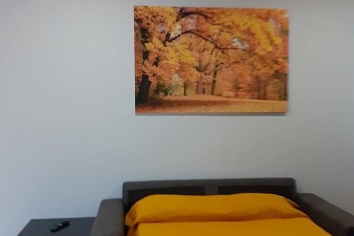 Room 15 of 36