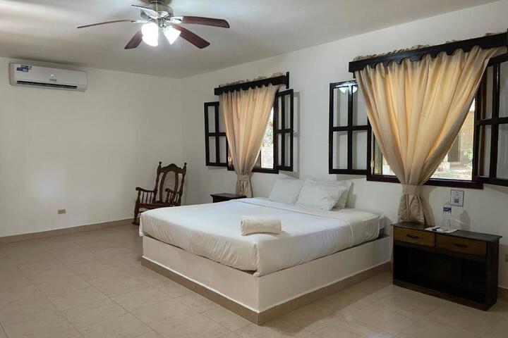 Photo of El Bosque Hotel