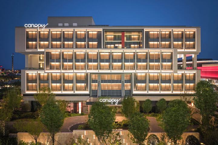 Hotel 63 of 65