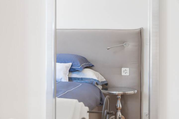 Room 18 of 78