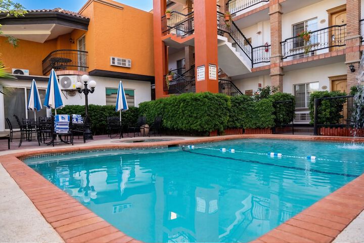 Hotel with Pool