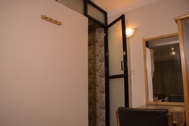 Room 74 of 90