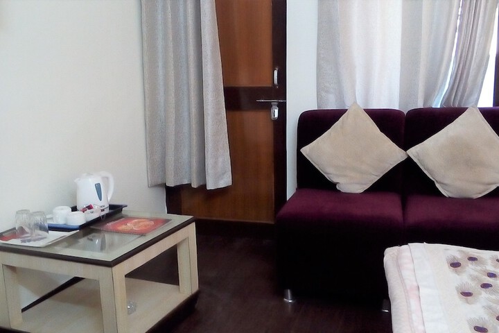 Room 51 of 120