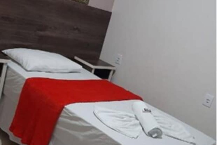 Room 2 of 13
