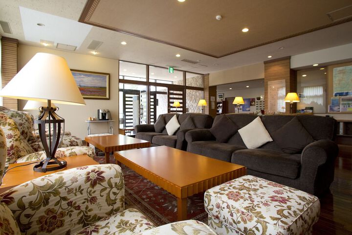 Guest Lobby