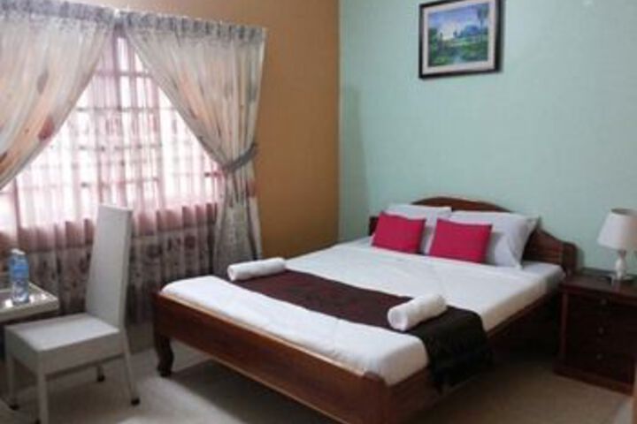 Surmetta Inn