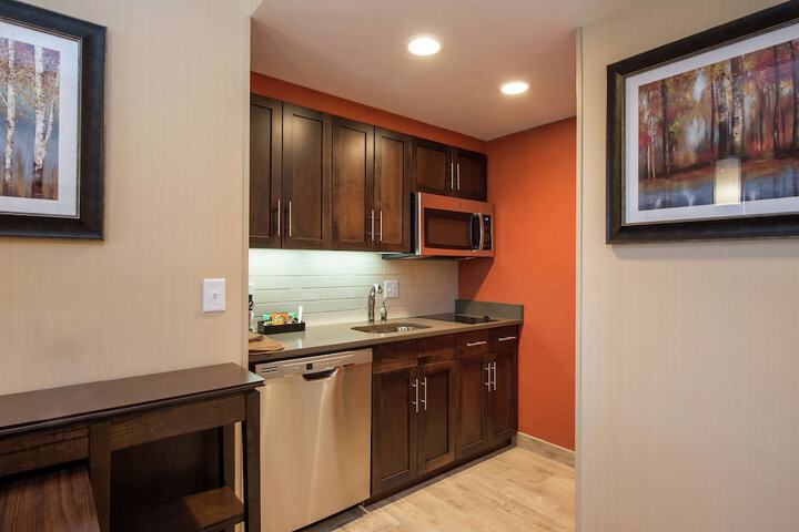 Private kitchenette