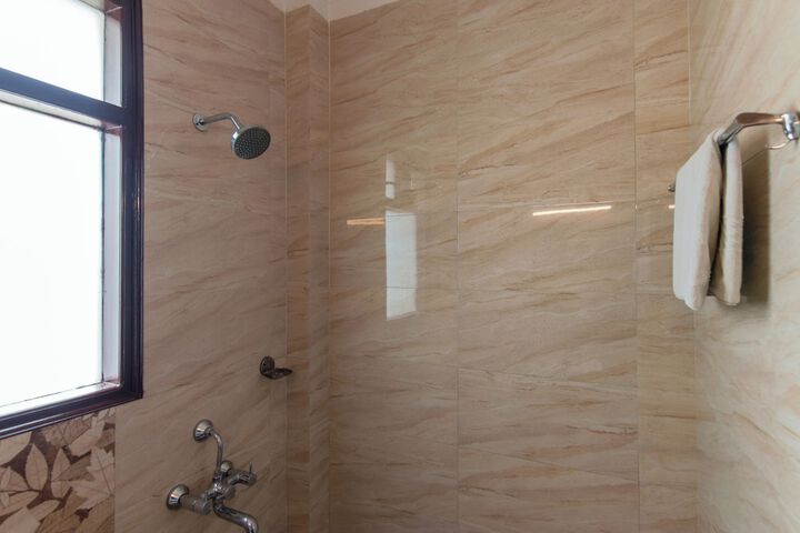 Room 15 of 20