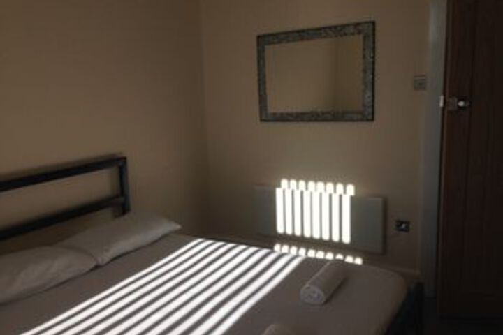 Room 32 of 53