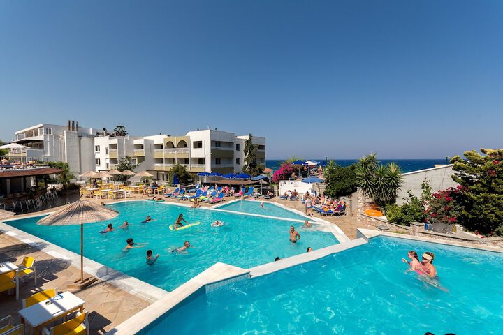 Pools & Facilities