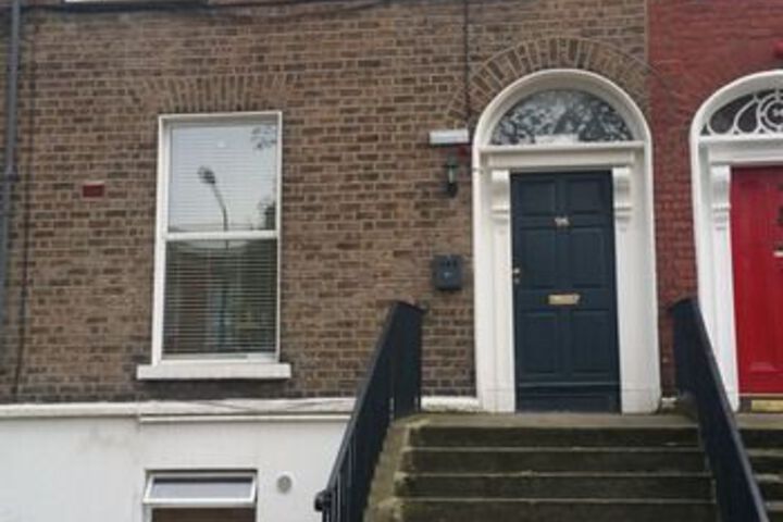 Exterior of North Circular Serviced Accomodation