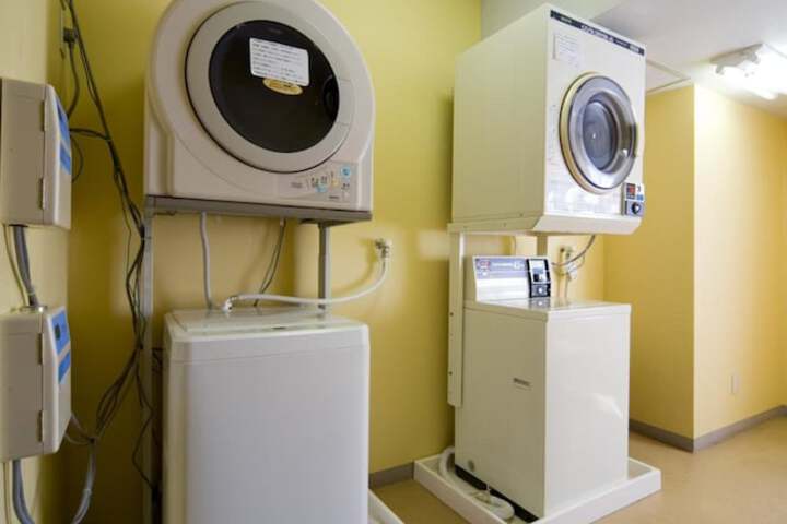 Laundry 17 of 51