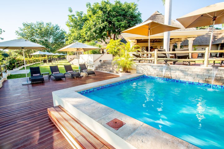 Pool 42 of 62