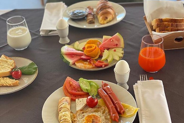 Breakfast/Coffee Service 39 of 48