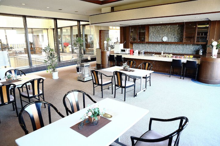 Dining Photos