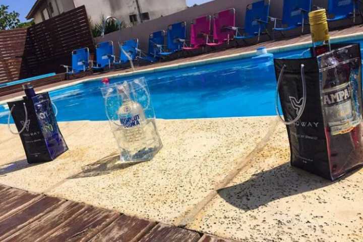 Pool 7 of 16