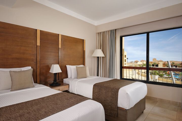 Room 21 of 114