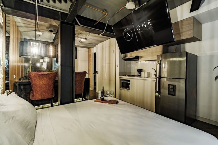 Room 73 of 230
