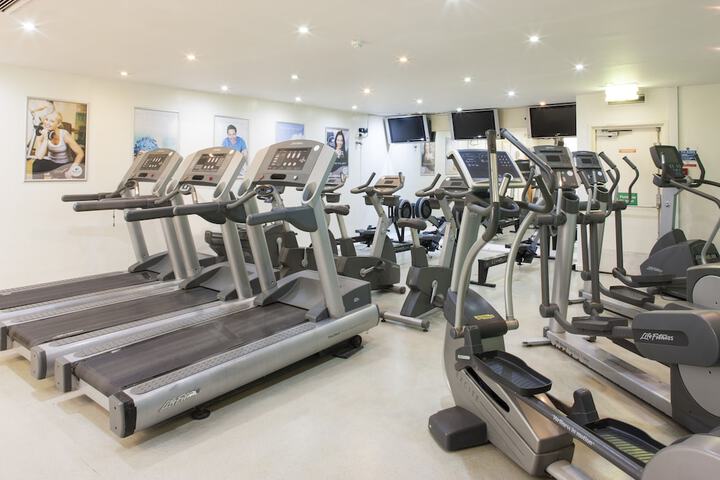 Health and Fitness 50 of 101