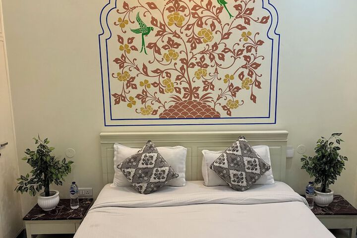 Room 14 of 62