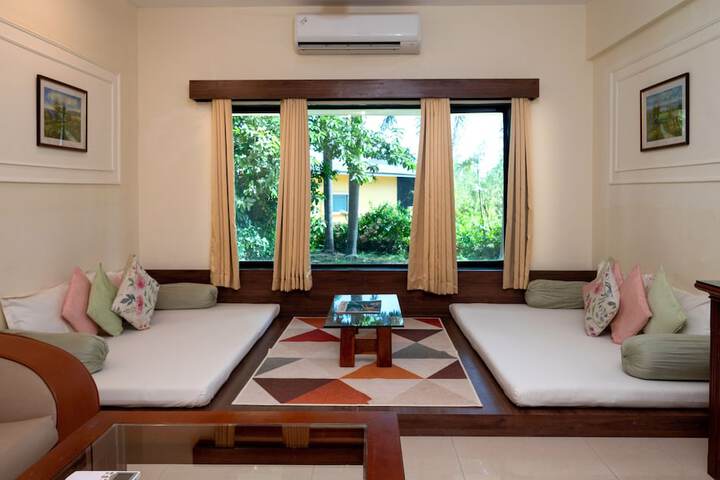 Room 3 of 51