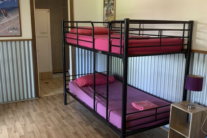Room 15 of 39