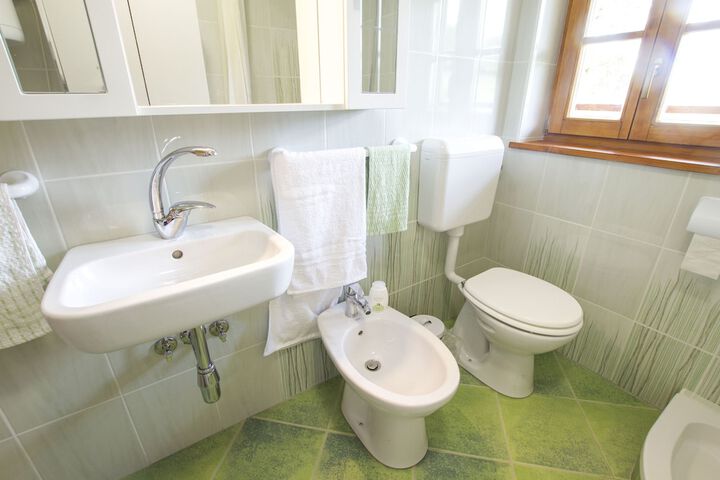 Room 15 of 26