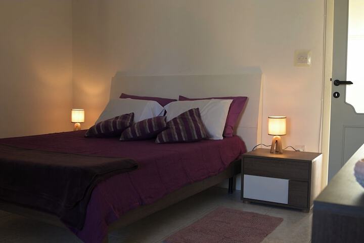 Room 7 of 23