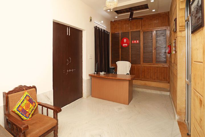 OYO 9470 THE GRACE INN