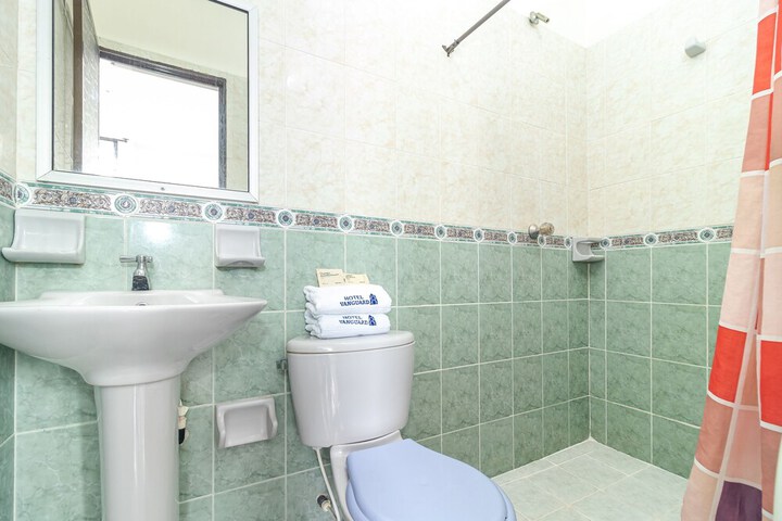 Room 11 of 22
