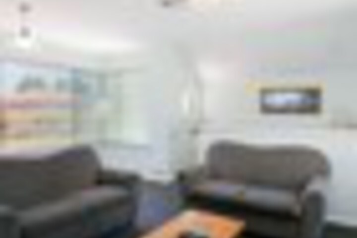 Room 41 of 60