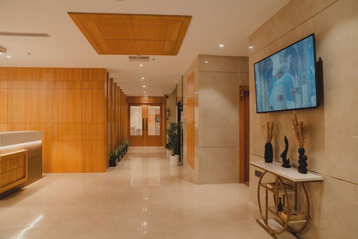 Hotel Interior 3 of 23
