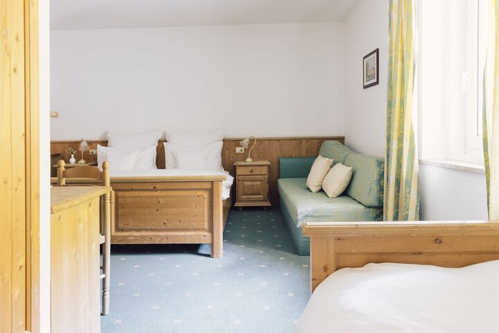 Room 16 of 57