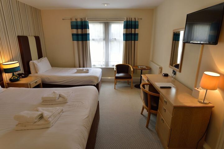 Room 20 of 42