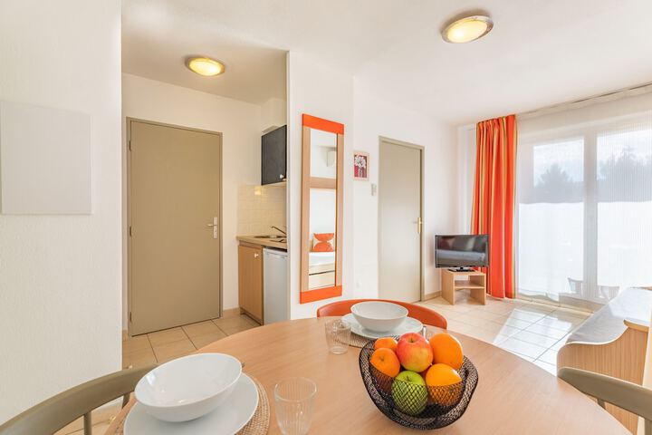 Room 15 of 27