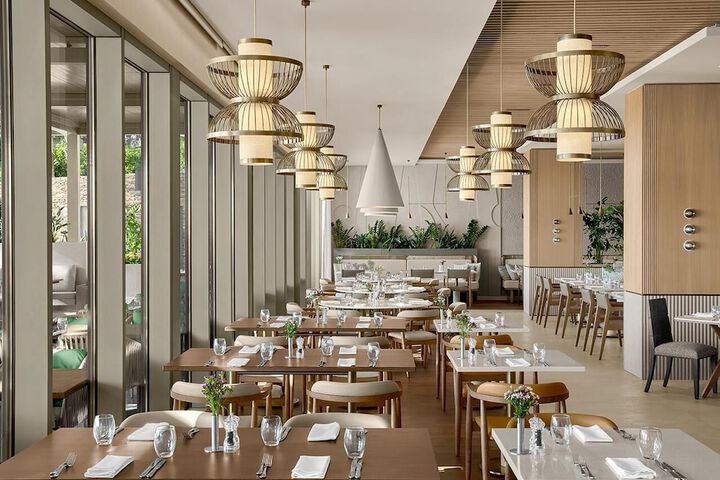 Dining 220 of 331