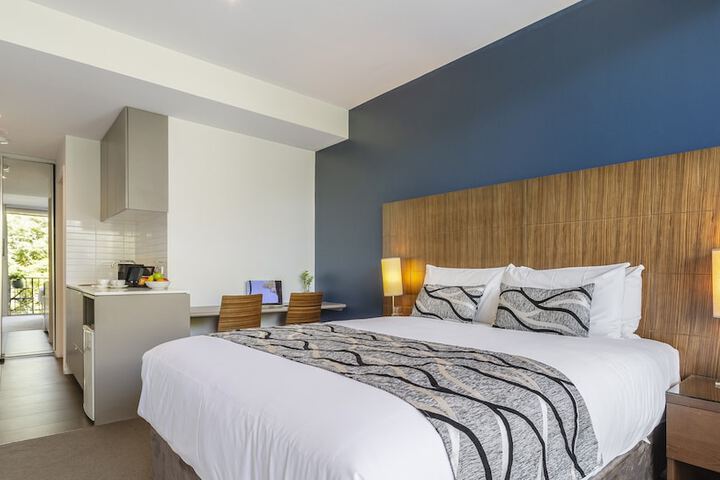 Room 10 of 46