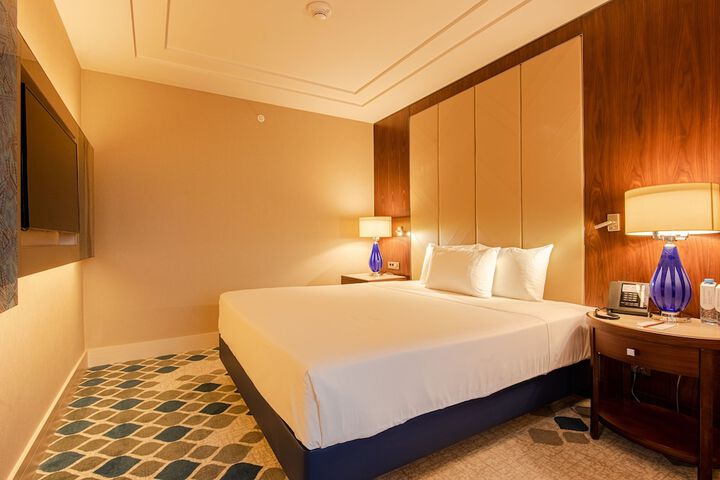 Room 19 of 56