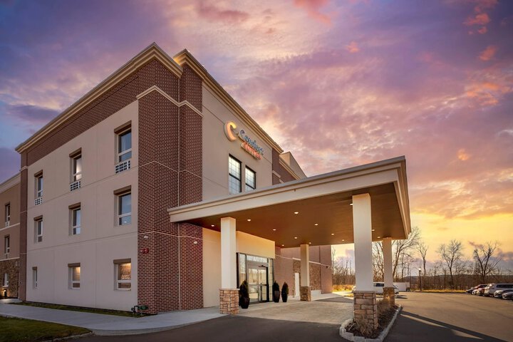 Hotel 43 of 43