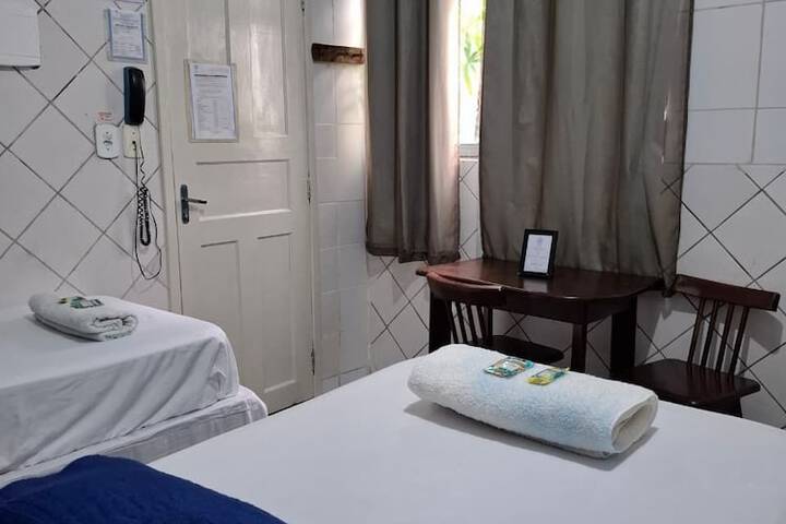 Room 26 of 76
