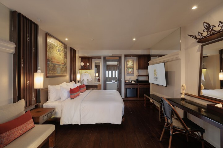Room 11 of 46