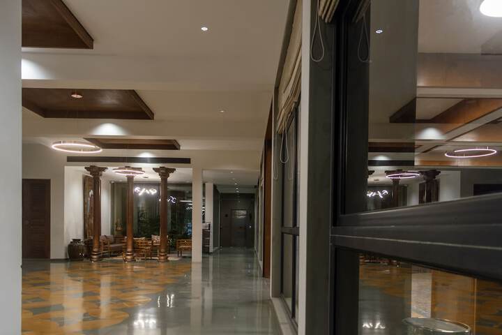 Hotel Interior 7 of 24